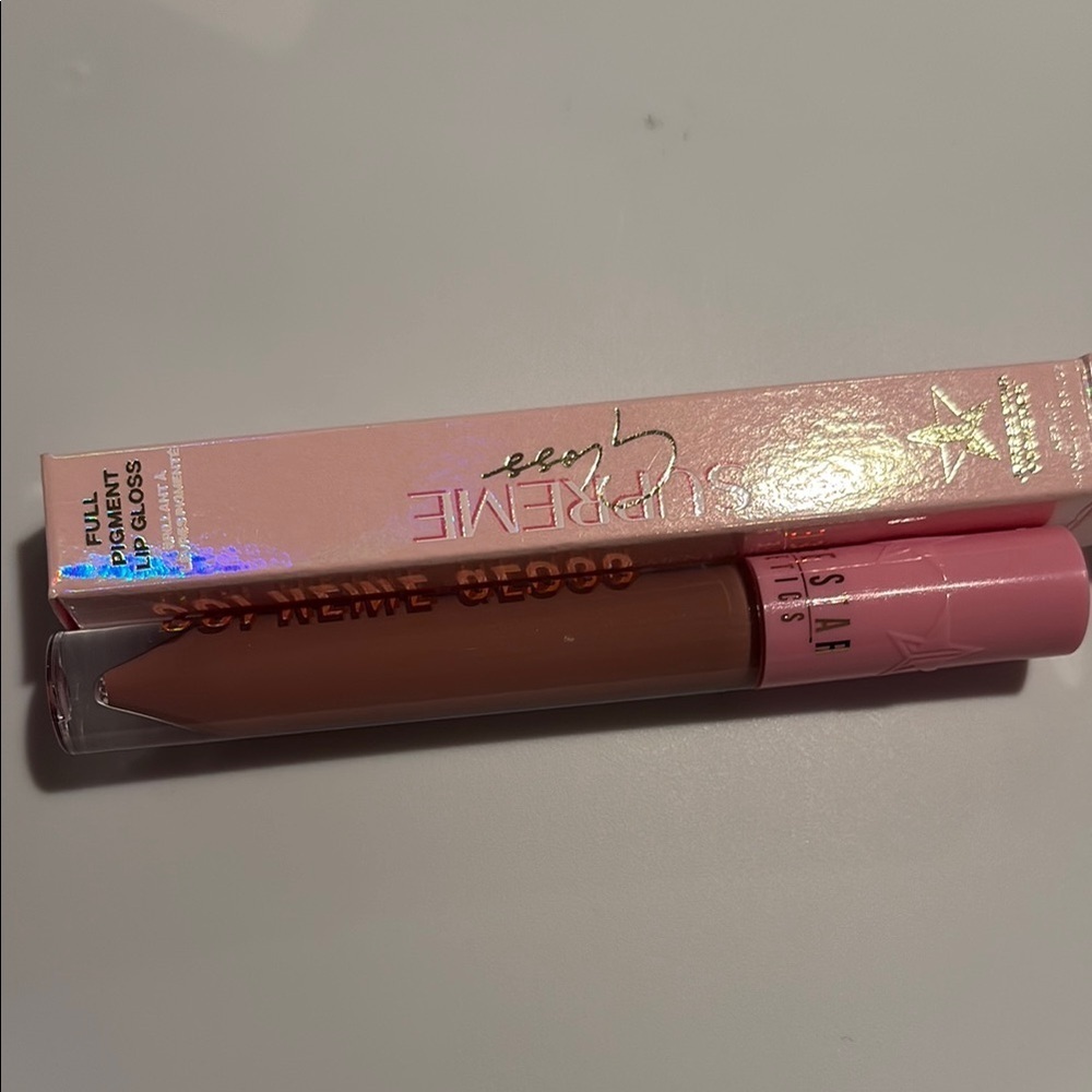 Jeffree Star celebrity skin Lip Balm Gloss